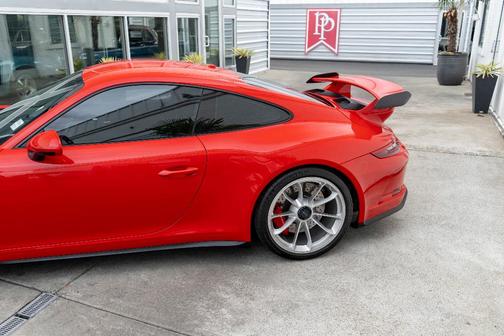 2018 Porsche 911 GT3