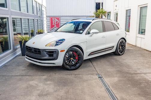 2024 Porsche Macan GTS