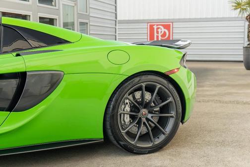 Mantis Green 2018 McLaren 570S Spider