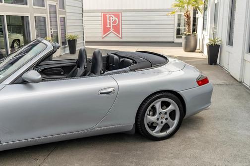 2002 Porsche 911 Carrera Cabriolet