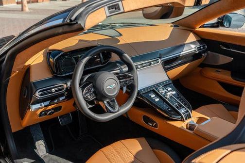 2026 Aston Martin Vantage 