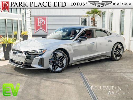 2023 Audi RS e-tron GT Base