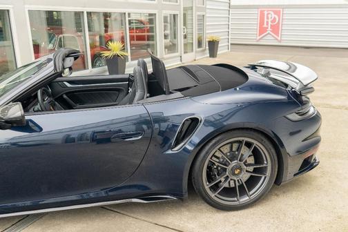 2022 Porsche 911 Turbo S