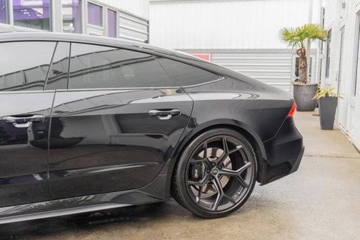 2025 Audi RS 7 4.0T quattro Performance