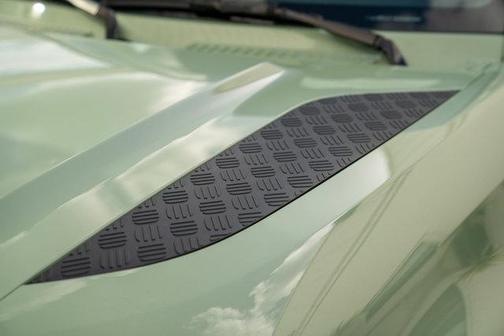 2023 Land Rover Defender 75th Limited Edition