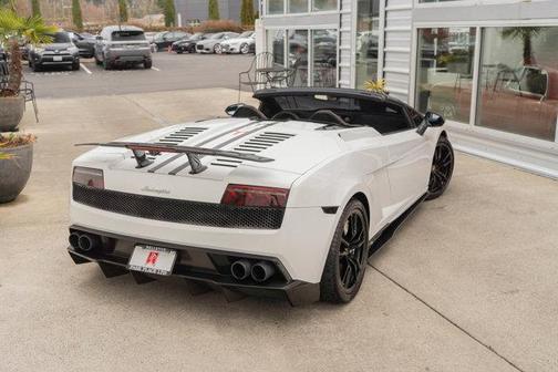 2011 Lamborghini Gallardo LP570-4 Performante