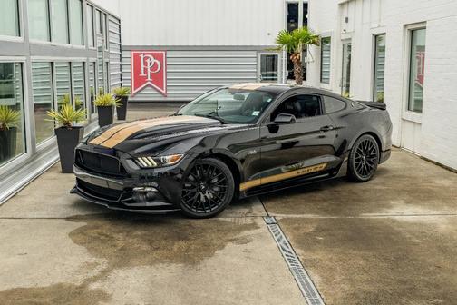 2016 Ford Shelby GT350 Base