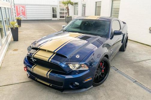 2012 Ford Shelby GT500 Base