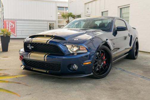 2012 Ford Shelby GT500 Base