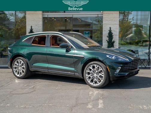2021 Aston Martin DBX Base