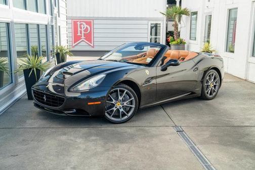 2013 Ferrari California Base