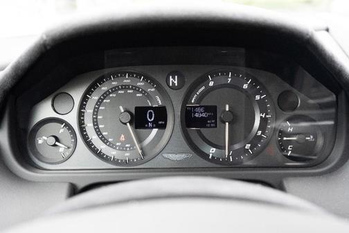 2015 Aston Martin Vantage GT Base