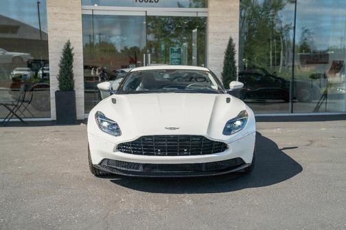 2019 Aston Martin DB11 V8