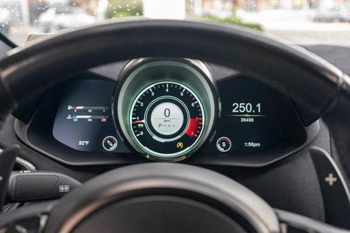 2020 Aston Martin Vantage Base