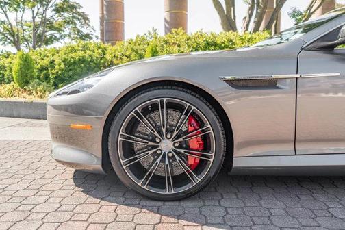 2013 Aston Martin DB9 Volante