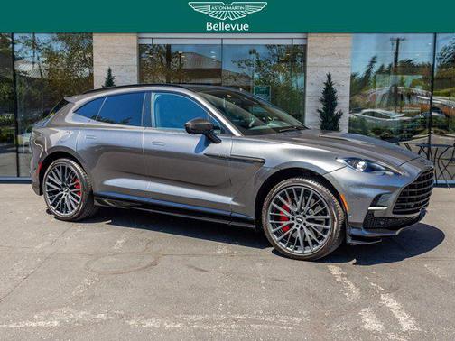 2024 Aston Martin DBX 707