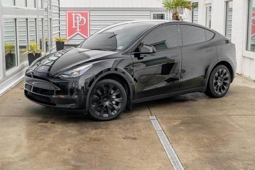 2023 Tesla Model Y Long Range