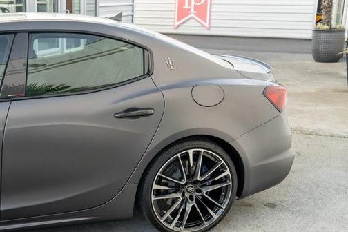 2022 Maserati Ghibli Trofeo