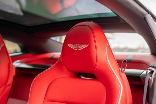 2025 Aston Martin Vanquish Base