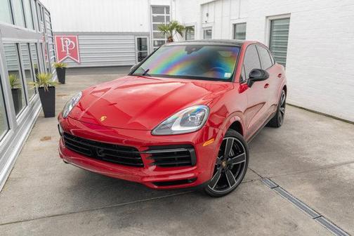 2022 Porsche Cayenne Platinum Edition