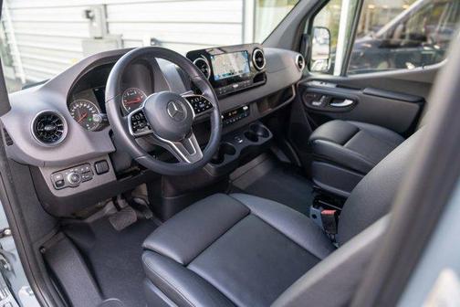 2021 Mercedes-Benz Sprinter 2500 High Roof V6