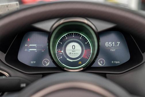 2022 Aston Martin Vantage