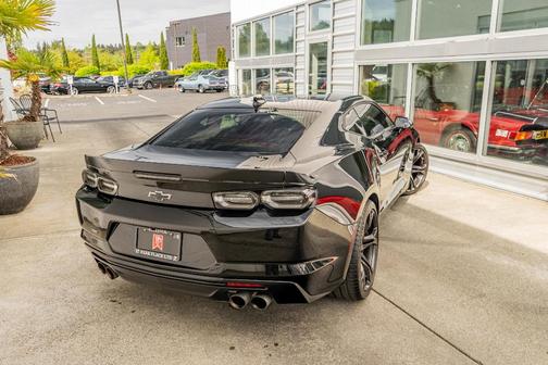 Black 2022 Chevrolet Camaro 1SS