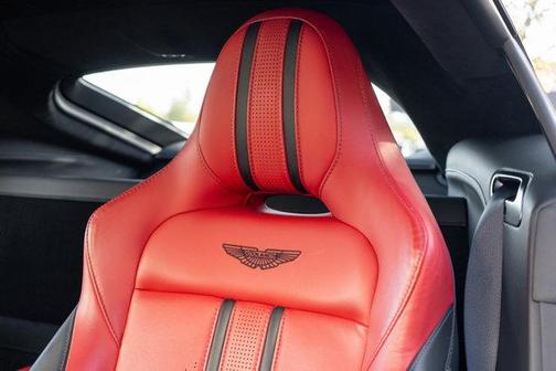 2023 Aston Martin Vantage 