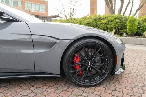 2023 Aston Martin Vantage 