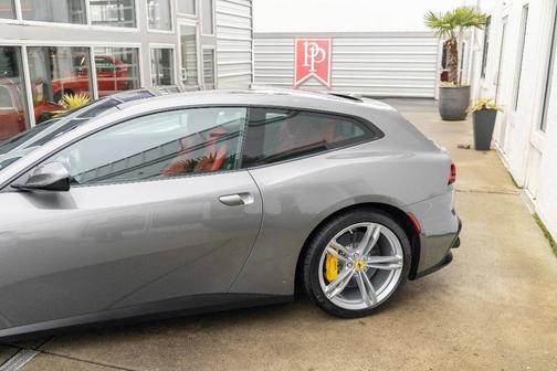2018 Ferrari GTC4Lusso V12