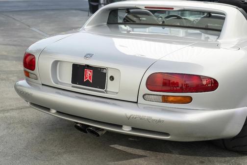 1999 Dodge Viper RT-10