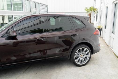 2018 Porsche Cayenne S