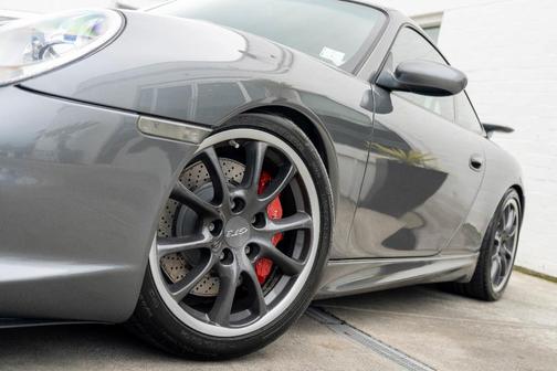 2004 Porsche 911 GT3