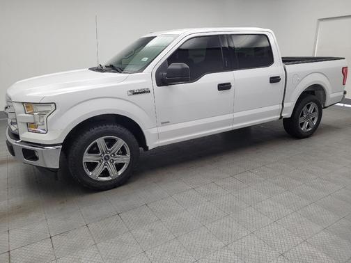 Oxford White 2017 Ford F-150 XLT