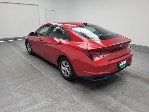 2023 Hyundai ELANTRA SE