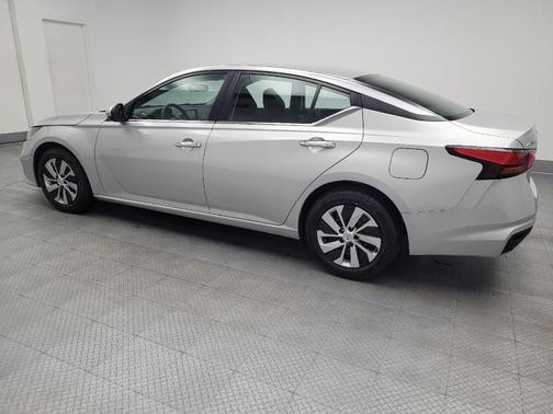 2022 Nissan Altima S FWD