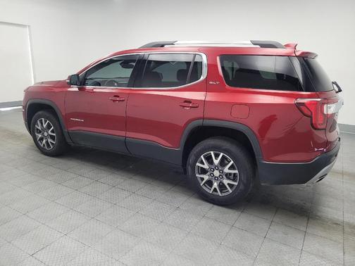 Volcanic Red Tintcoat 2023 GMC Acadia FWD SLT