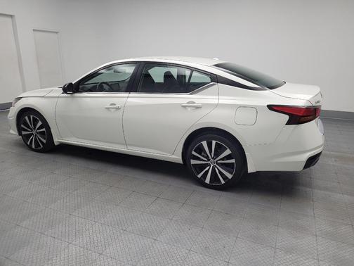 2022 Nissan Altima SR Intelligent AWD