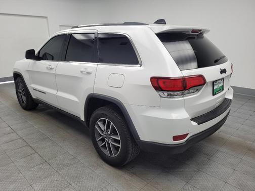 Bright White Clearcoat 2020 Jeep Grand Cherokee Laredo