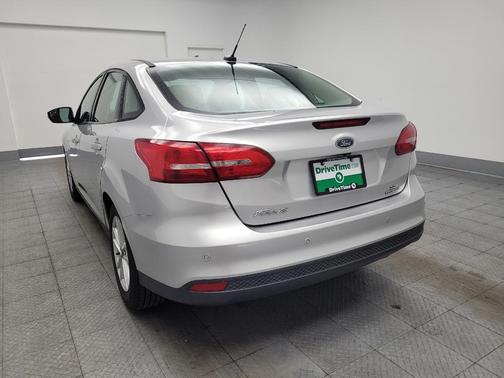 Ingot Silver 2016 Ford Focus SE