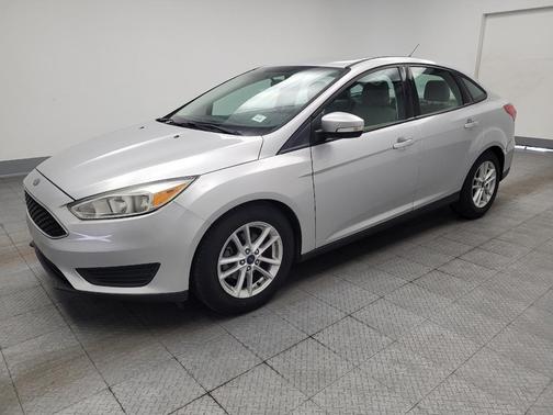 Ingot Silver 2016 Ford Focus SE