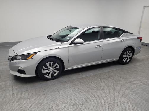 2022 Nissan Altima S FWD