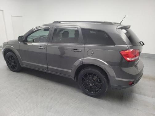 Granite Pearlcoat 2017 Dodge Journey SXT