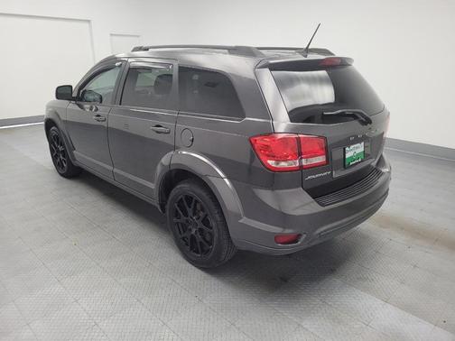 Granite Pearlcoat 2017 Dodge Journey SXT
