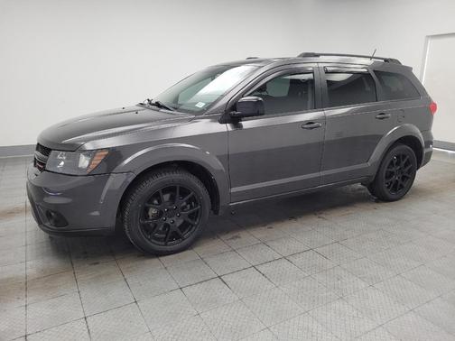 Granite Pearlcoat 2017 Dodge Journey SXT