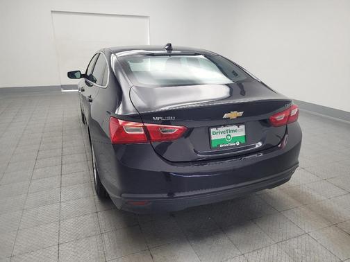 Dark Ash Metallic 2023 Chevrolet Malibu FWD 1LT