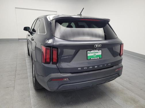 2021 Kia Sorento LX