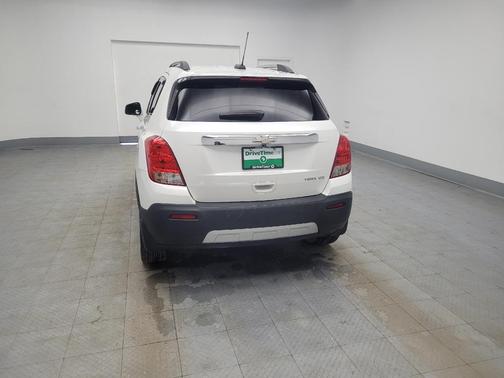 White Pearl Tricoat 2015 Chevrolet Trax LTZ