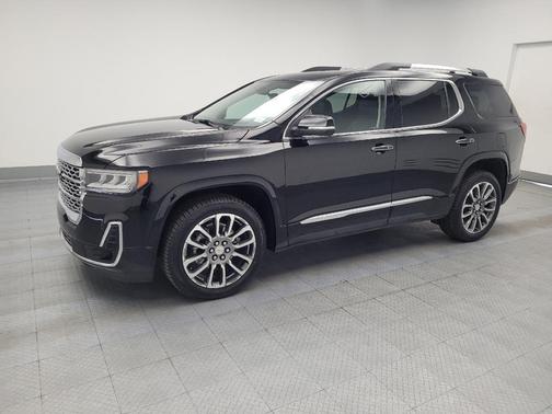 2022 GMC Acadia Denali