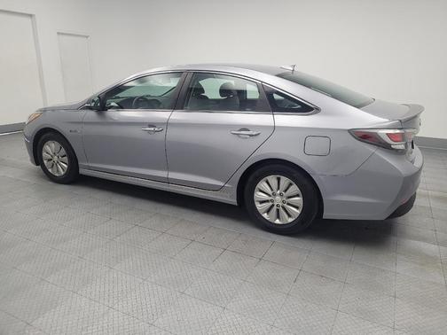 2016 Hyundai SONATA Hybrid SE